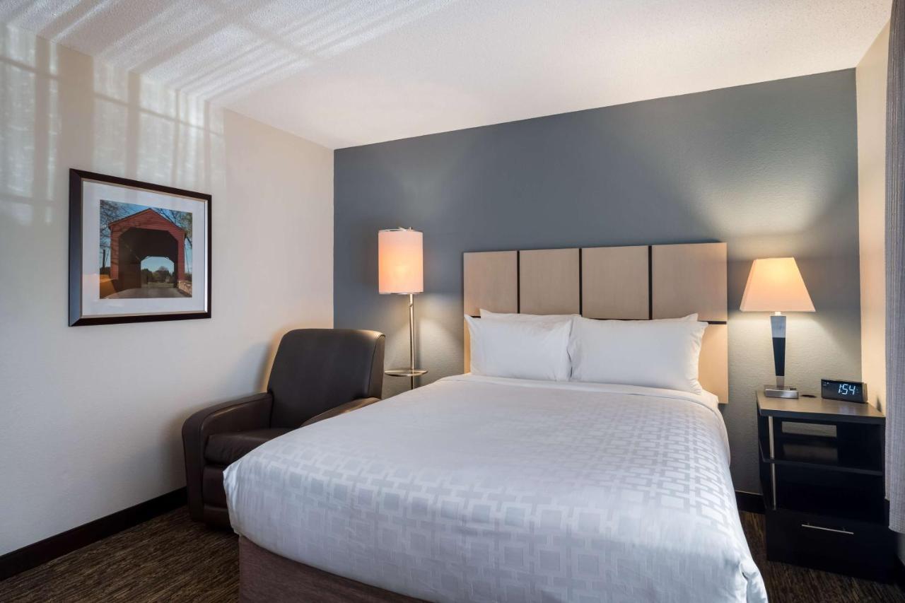 Sonesta Simply Suites Boston Burlington Buitenkant foto