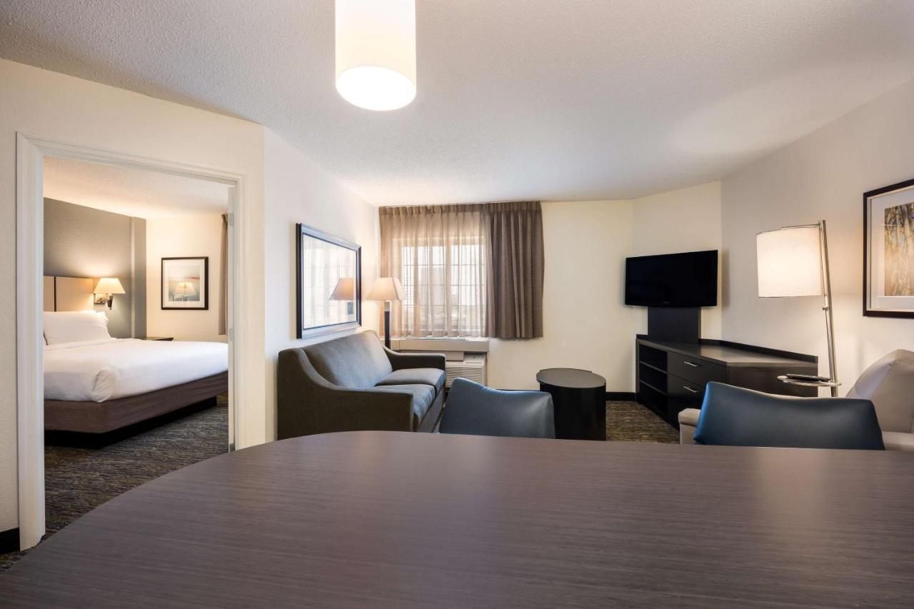 Sonesta Simply Suites Boston Burlington Buitenkant foto
