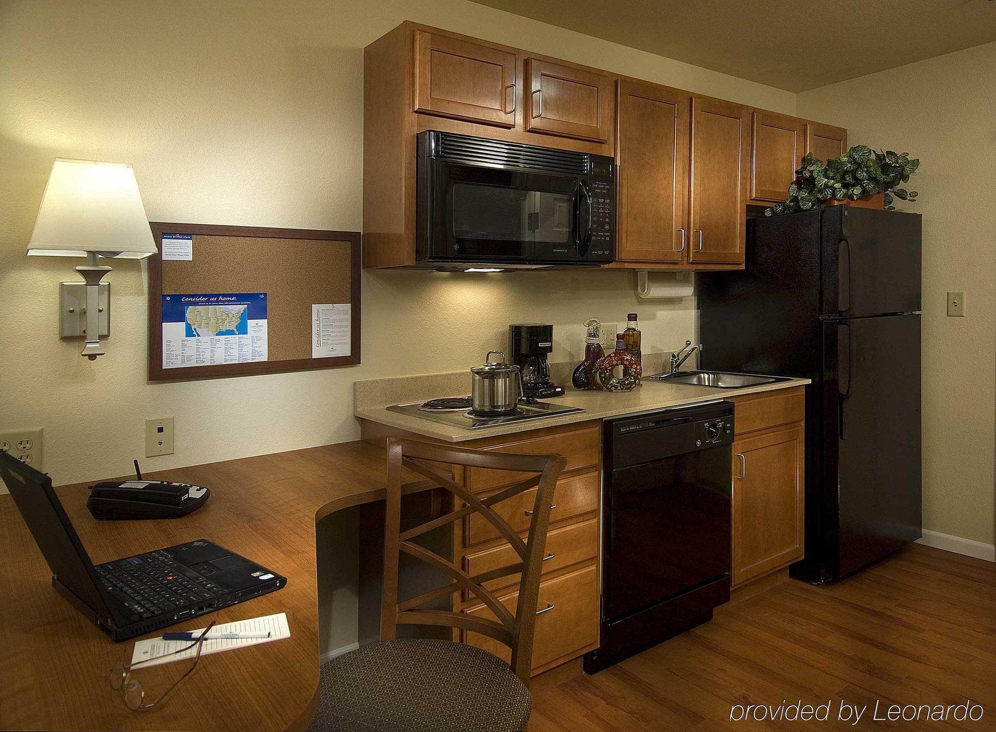 Sonesta Simply Suites Boston Burlington Buitenkant foto