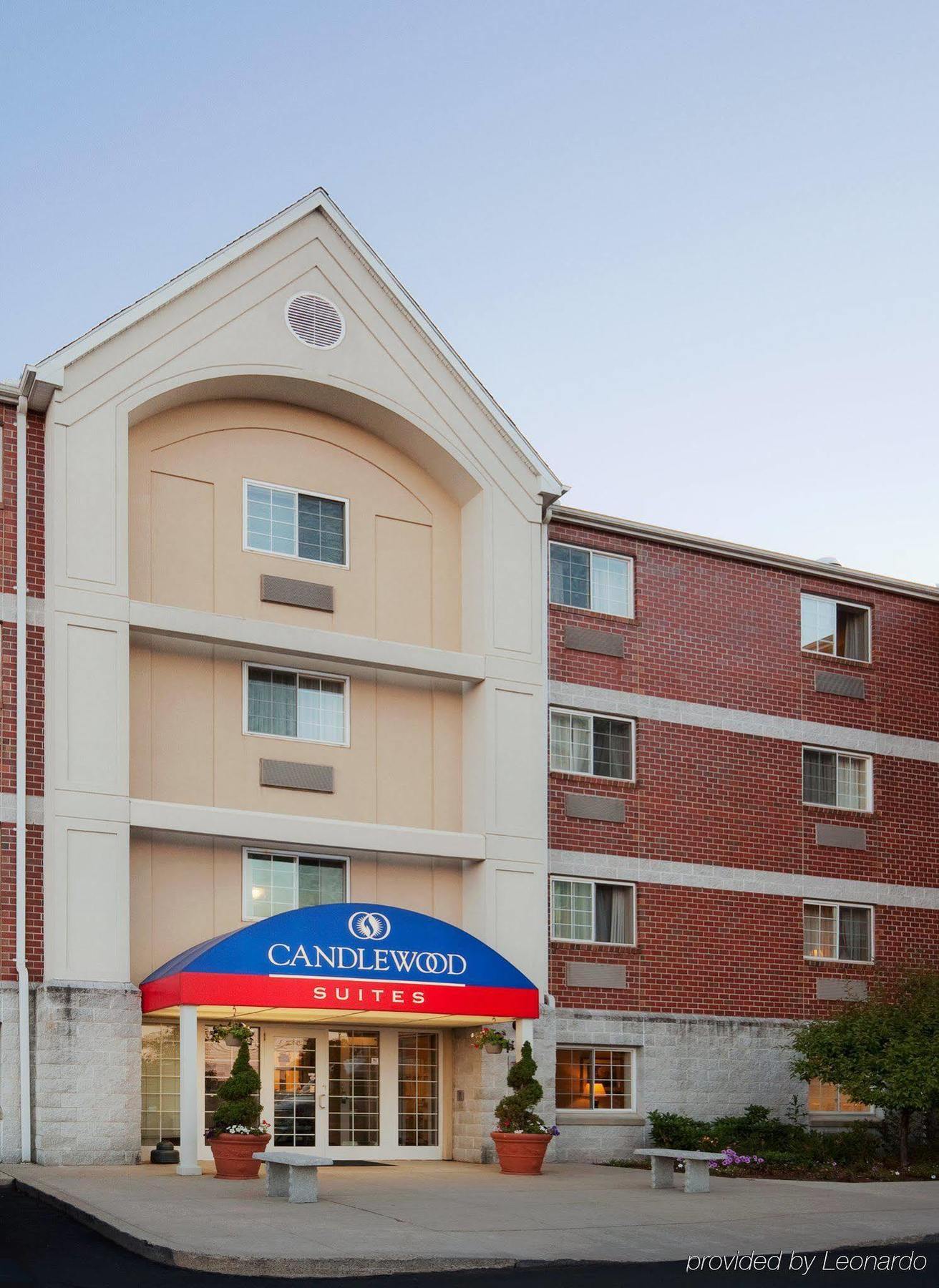 Sonesta Simply Suites Boston Burlington Buitenkant foto