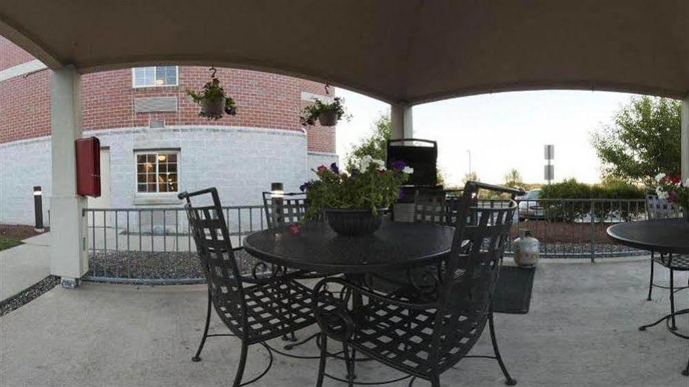 Sonesta Simply Suites Boston Burlington Buitenkant foto